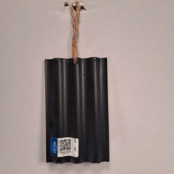 Oregon Ducks Metal Corrugated Ornament - Picture 2 of 5